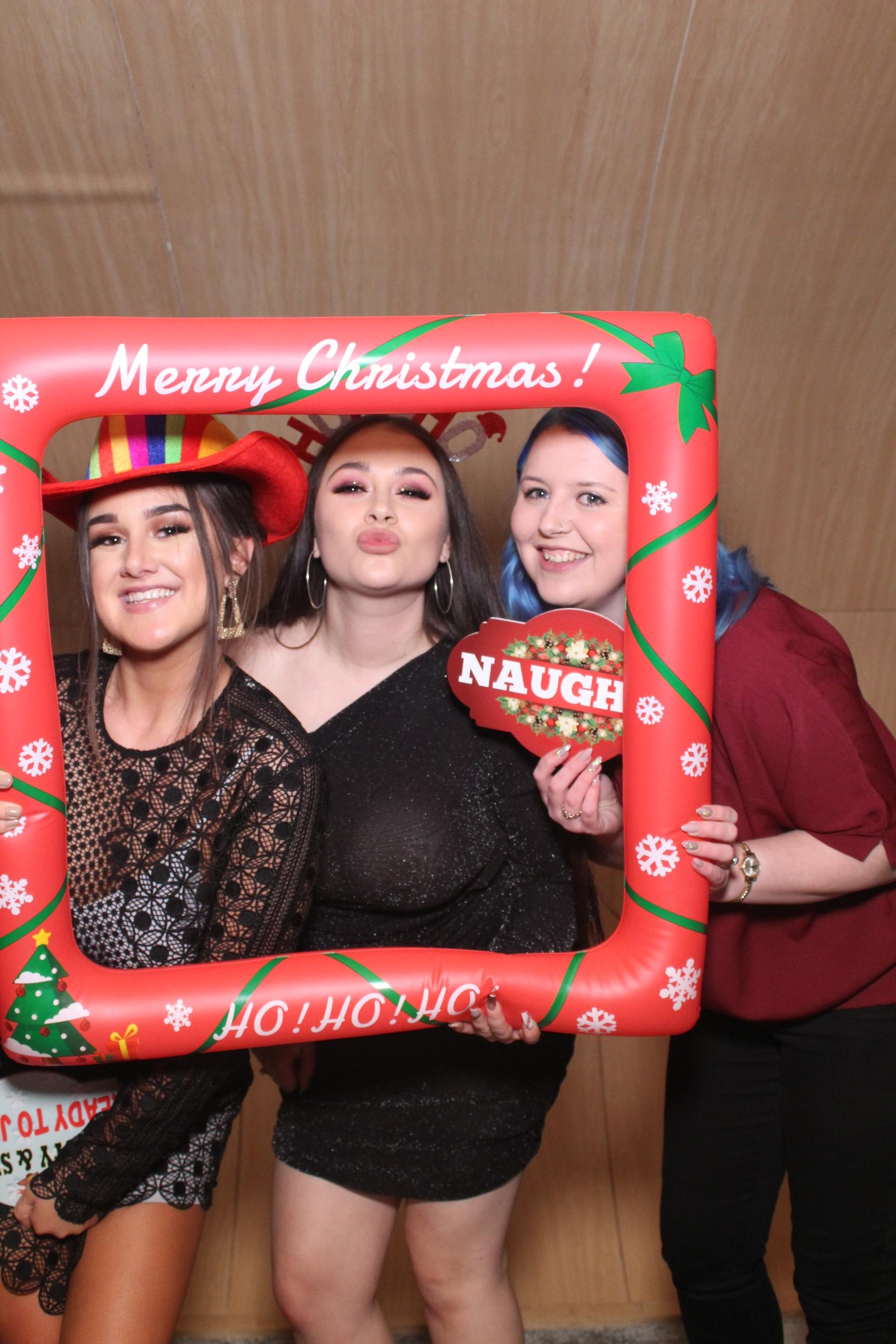 People Christmas Party 2019 | View more photos from the event at gallery.magicimages.uk/u/MagicImages/People-Christmas-Party-2019